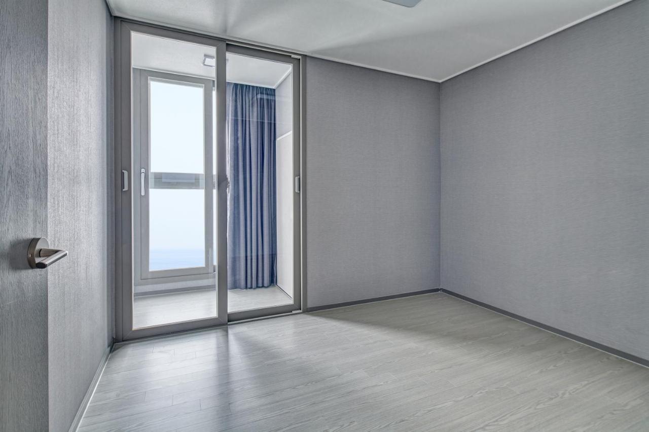 Gangneung Chonpines Ocean Suites Hotel Extérieur photo