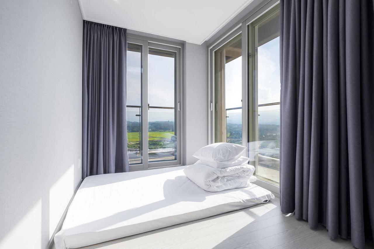 Gangneung Chonpines Ocean Suites Hotel Extérieur photo