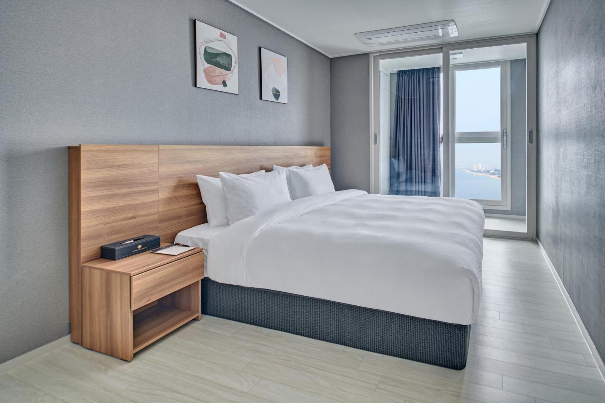 Gangneung Chonpines Ocean Suites Hotel Extérieur photo